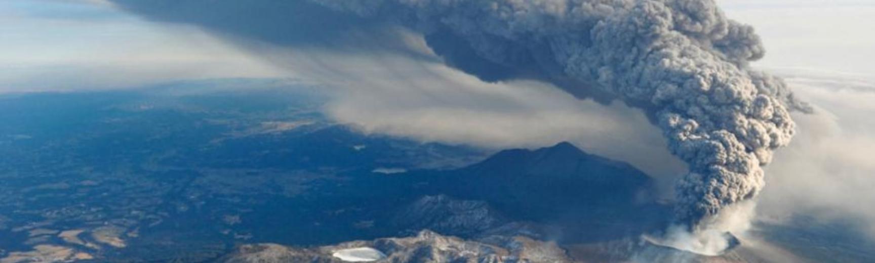 Observing And Modelling Volcanic Cloud Evolution Through Satellite Data