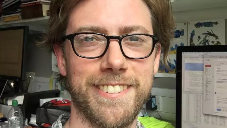 roger close